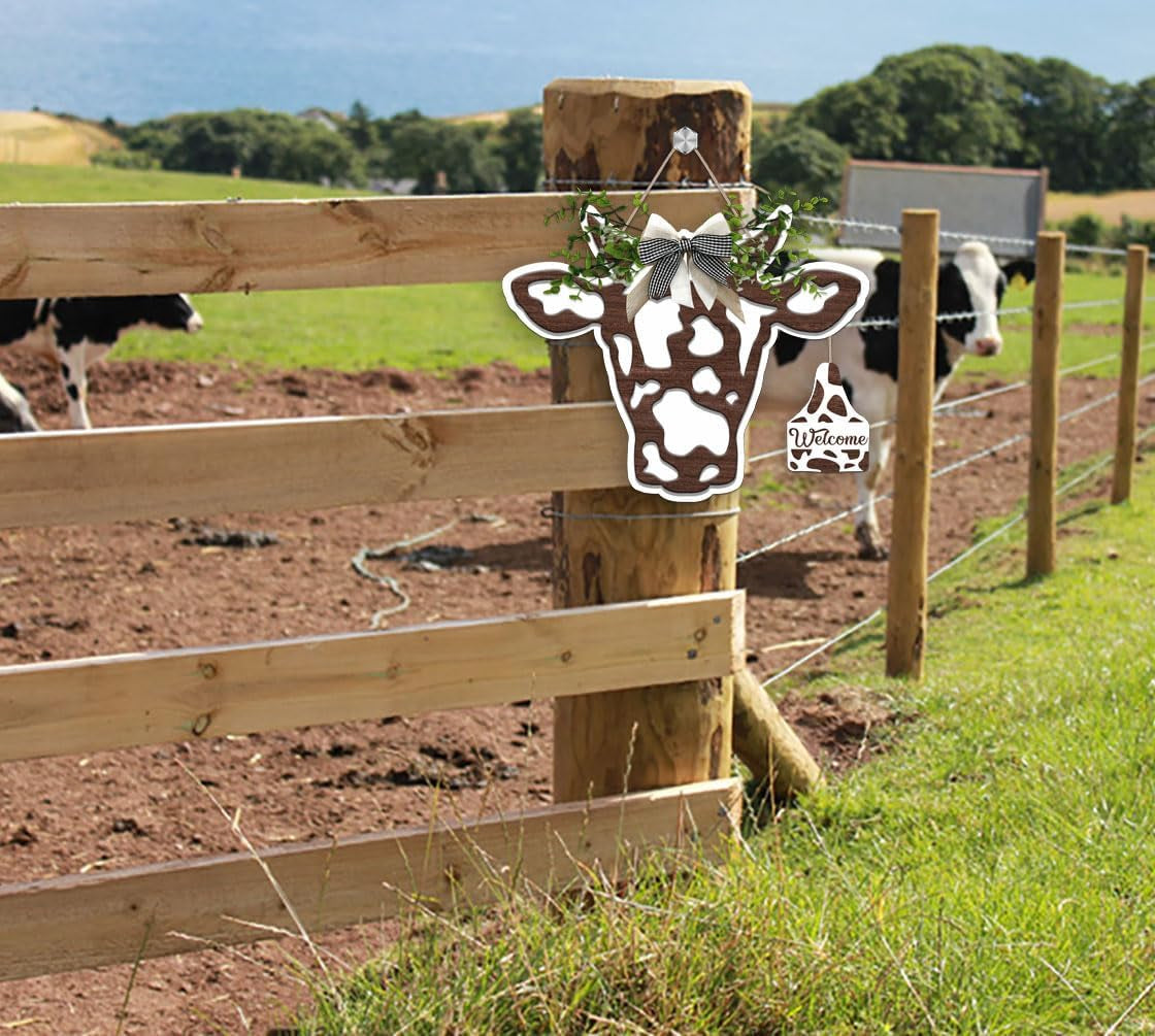 3D Cow Head Wreath Wooden Sign (11.8X9.6 Inch), Outdoor Cow Welcome Door Hanger Sign, Animal with Bow and Artificial Leaves Hanger for Front Door Porch Farmhouse Decor