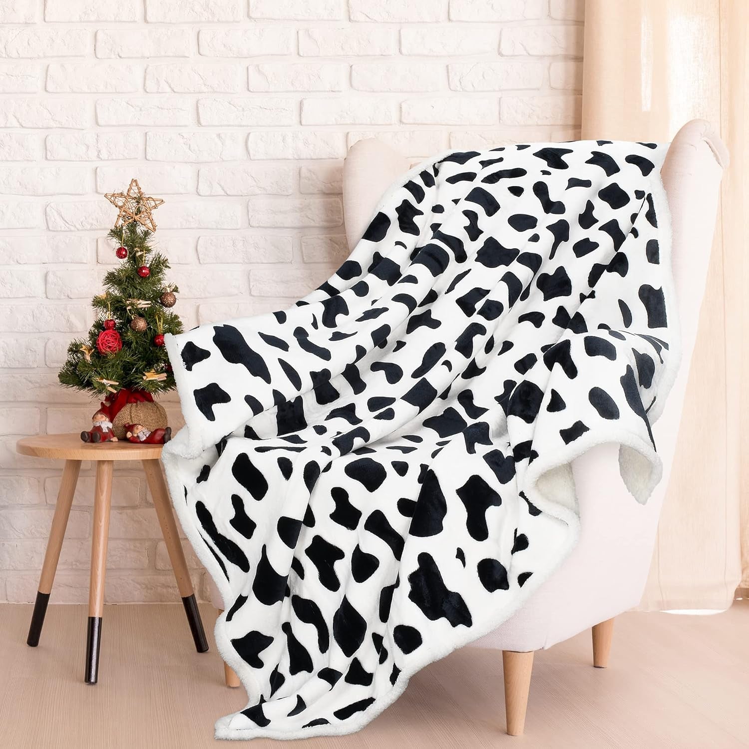 Cow Print Sherpa Fleece Blanket, Super Soft Plush Throw Blanket for Couch, Cow Gift for Cow Lovers, 50X60 Inches