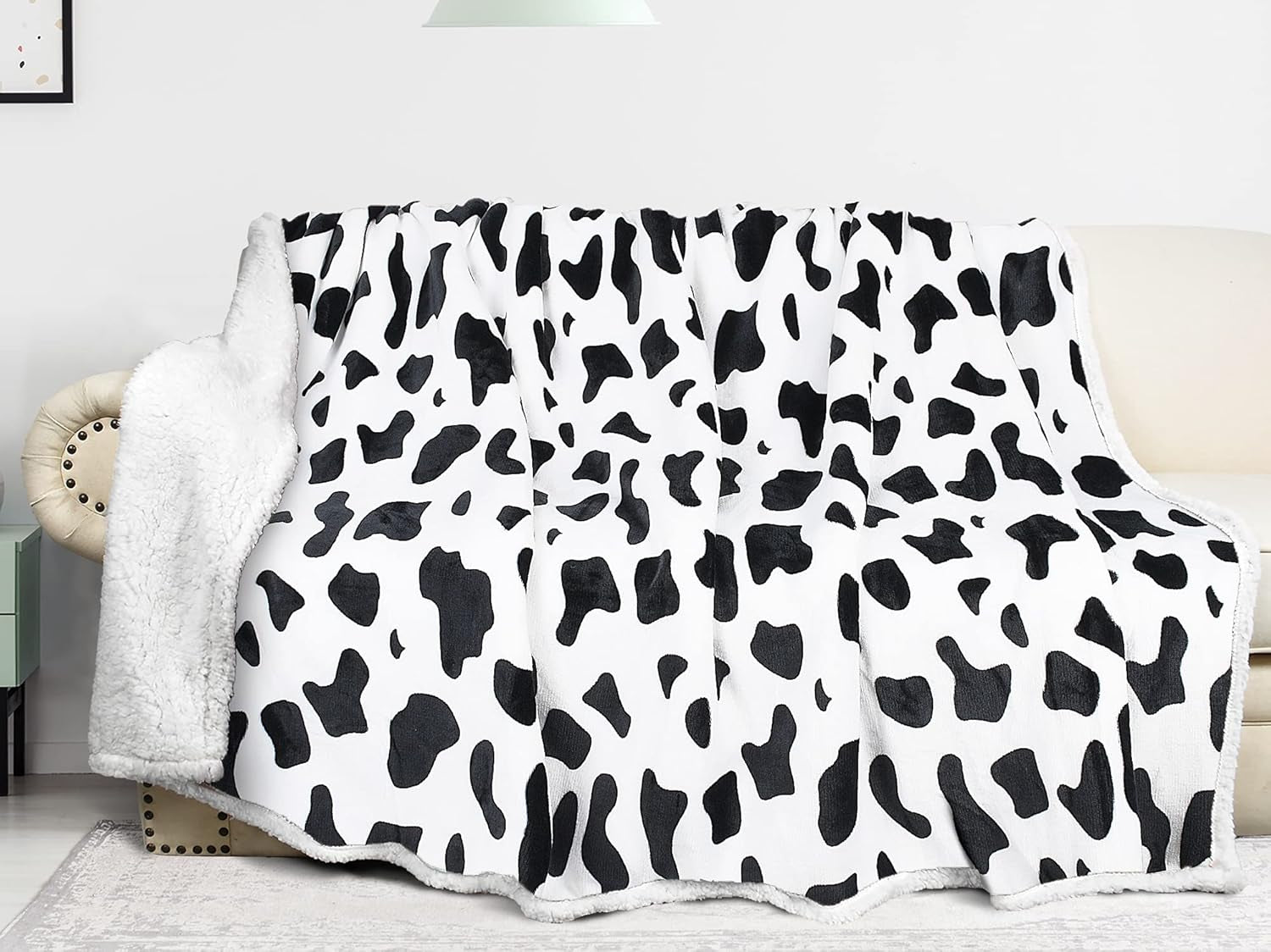 Cow Print Sherpa Fleece Blanket, Super Soft Plush Throw Blanket for Couch, Cow Gift for Cow Lovers, 50X60 Inches